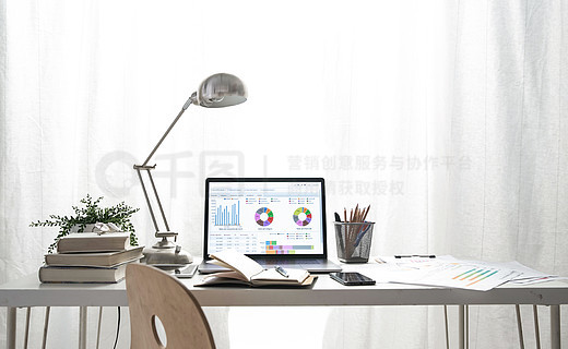 辦公必備 桌牌、桌貼與桌號(hào)的選購(gòu)與應(yīng)用全攻略